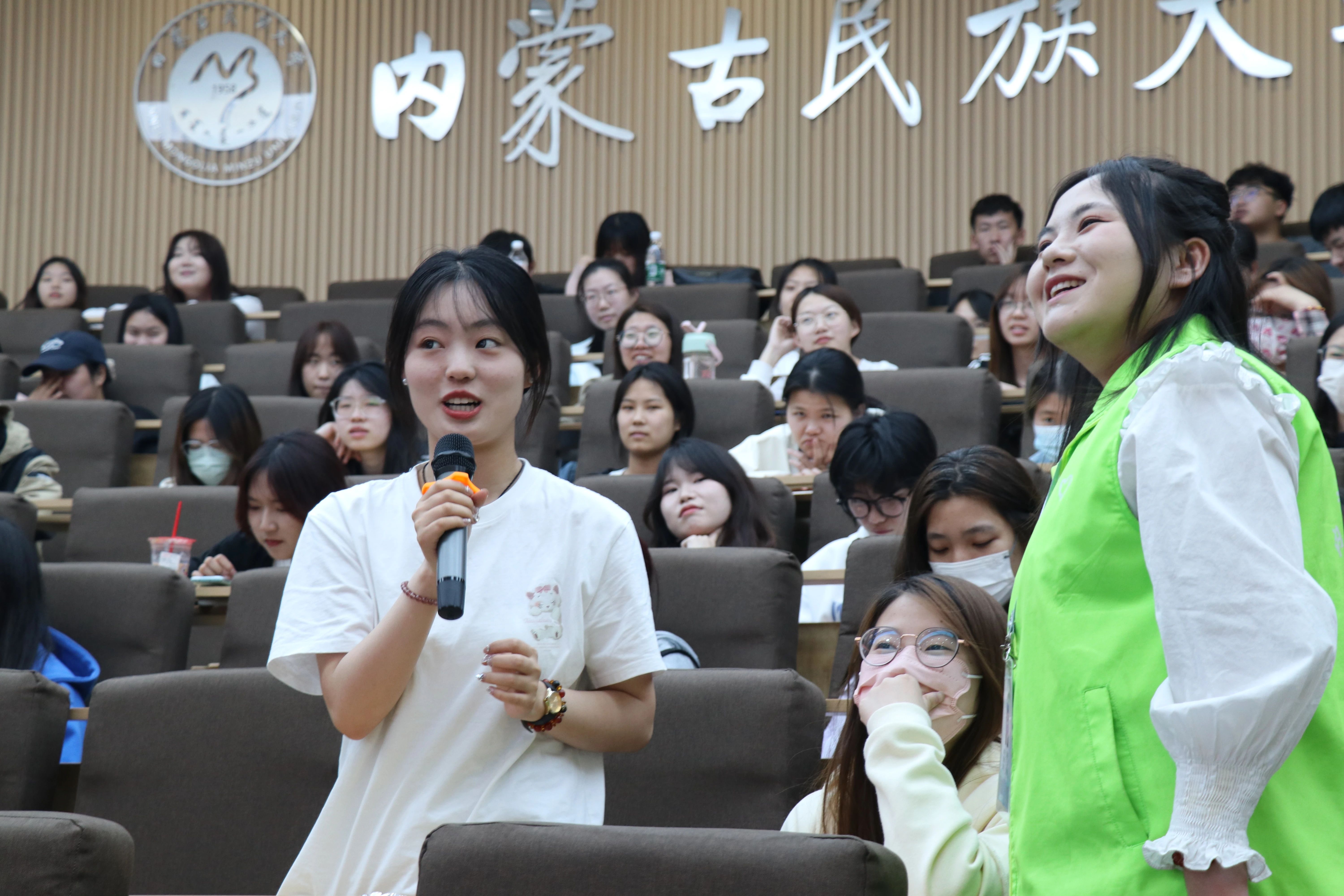 0fd279a6cbdef667638f4ce8cf495717.jpg